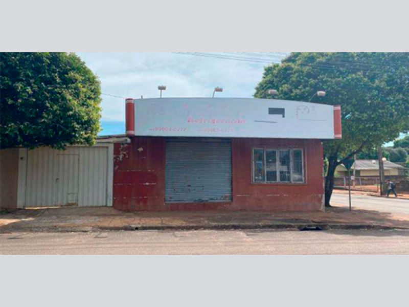 Prédio residencial/comercial - paranacity - pr