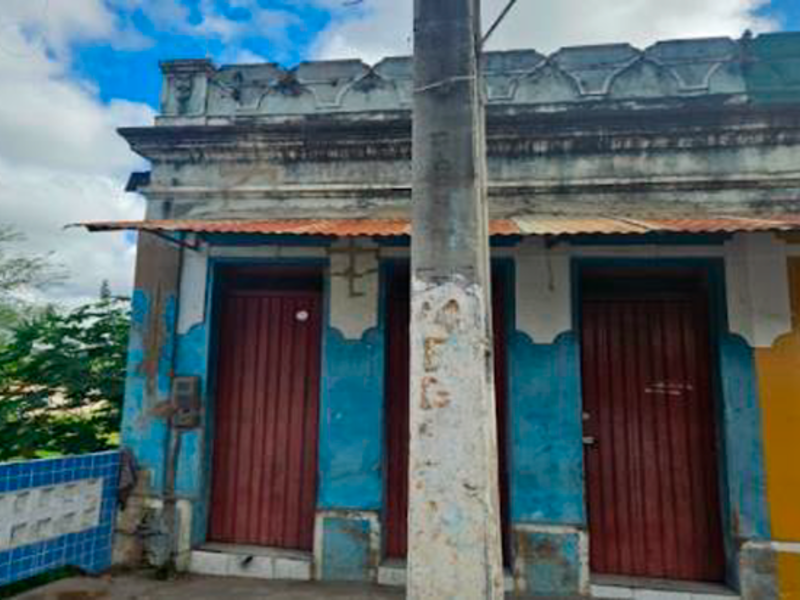 Prédio - santa inês - ba