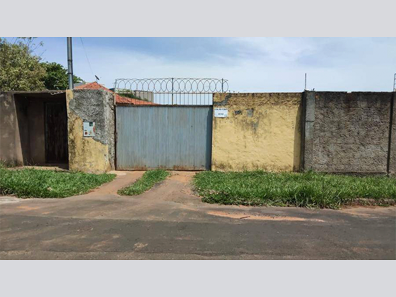 Casa - Araguari - MG