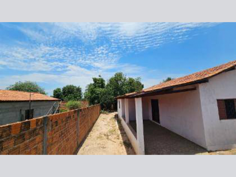 Casa - Urucuia - MG