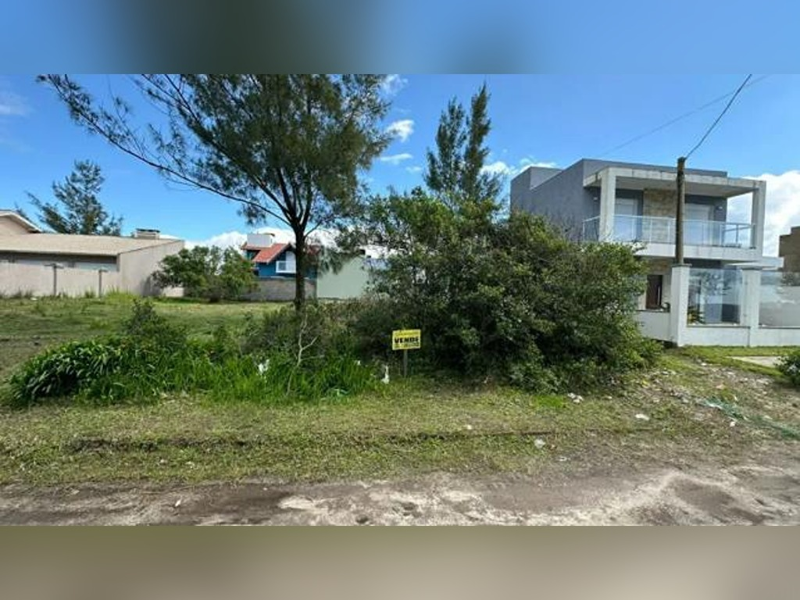 Terreno - Rua Parque Vale dos Vinhedos Lote 10 Quadra 87 - Capão da Canoa/RS - Matrícula 94.878