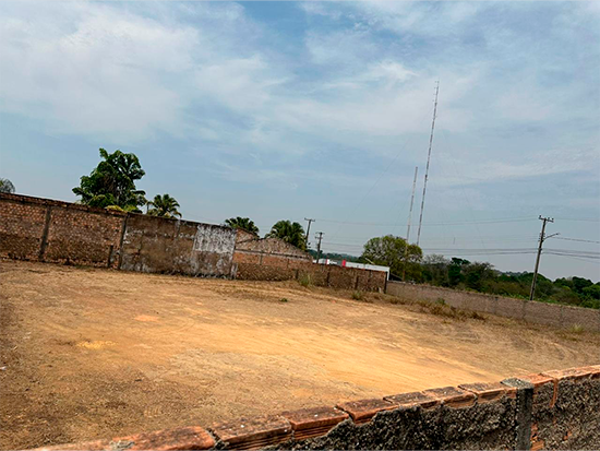 Terreno - Matupá - MT - Comercial,Rural,Residencial - Matupá/MT. Bairro Zona Habitacional 3-001. Rua 4 HA, sn (Lote 18 da Quadra 05). Terreno com área superficial de 585 ,64m². Matrícula 1.544 do 1º RI local. - leilão extrajudicial - Não informado BR - lance mínimo R$ 170.000