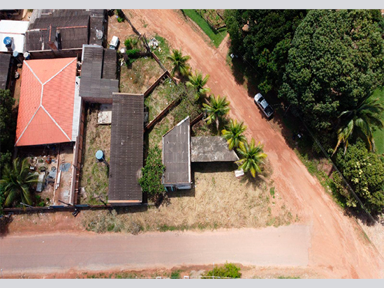 Casa - Alta Floresta - MT - Comercial,Rural,Residencial - Alta Floresta/MT. Bairro Setor NE-D. Rua Cravo sn (in loco) (Lote 01 da Quadra 06). Casa. Áreas: construída 300,00m² (in loco) e terreno 647,00m². Matrícula 18.390 do 1º RI local. - leilão extrajudicial - Não informado BR - lance mínimo R$ 210.000