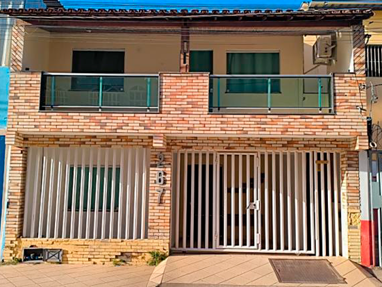 Casa - Governador Valadares - MG - Residencial - Governador Valadares/MG. Bairro Turmalinda. Rua Imbaúba, 267 (in loco) (Lote 39 da Quadra 14). Casa. Áreas: construída 190,00m² (in loco) e terreno 111,52m². Matrícula 38.969 do RI local. - leilão extrajudicial - Não informado BR - lance mínimo R$ 150.000