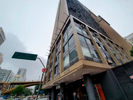 Sala - São Paulo - SP - Residencial,Comercial - São Paulo/SP. Bairro Santa Efigênia. Avenida Prestes Maia, 241 (5º Subdistrito). Condomínio Edifício Mirante do Vale. Sala 3804. Áreas: privativa 75,60m² e fração ideal 0,1615%. Matrícula 45.437 do 5º RI local. - leilão extrajudicial - Não informado BR - lance mínimo R$ 932.783