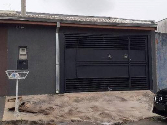 Casa - Sumaré - SP - Comercial,Residencial - Rua Antonio Rocha, 212, Jardim Sao Domingos, Sumaré, SP, 13174080. Casa, Padrão, Ocupado, 1 vaga(s) de garagem. Área(s): 150 m² de área terreno, 81,73 m² de área construída. Matrícula(s): 194559. Cartório: 1 CRI SUMARE. Inscrição da Prefeitura: 1.102.0508. 031.4.01. A ARREMATAÇÃO NÃO CONTEMPLA BENS MÓVEIS, VEÍCULOS E QUAISQUER OBJETOS QUE EVENTUALMENTE APAREÇAM NAS IMAGENS. - leilão extrajudicial - Não informado BR - lance mínimo R$ 272.000