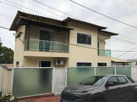 Casa - Itaboraí - RJ - Comercial,Residencial - Praça Pedro Antonio De Novaes, 70, Casa 91, Condomínio Residencial Vivendas Da Praça, Venda Das Pedras, Itaboraí, RJ, 24804654. Casa, Em condomínio, Ocupado, 1 vaga(s) de garagem. Área(s): 3 m² de área total, 161,56 m² de área construída, 161,56 m² de área privativa. Matrícula(s): 40.029. Cartório: 1 CRI DE ITABORAÍ. Inscrição da Prefeitura: 167171-001. A ARREMATAÇÃO NÃO CONTEMPLA BENS MÓVEIS, VEÍCULOS E QUAISQUER OBJETOS QUE EVENTUALMENTE APAREÇAM NAS IMAGENS. - leilão extrajudicial - Não informado BR - lance mínimo R$ 529.200