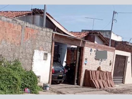 Casa - Aracaju - SE - Comercial,Residencial - Rua Ipê Rosa, 58, Residencial Jardim Santa Maria, Santa Maria, Aracaju, SE, 49043837. Casa, Padrão, Ocupado, 1 vaga(s) de garagem. Área(s): 160 m² de área terreno, 39,73 m² de área construída. Matrícula(s): 40.591. Cartório: 5° CRI ARACAJÚ. Inscrição da Prefeitura: 37-01-102-0050-00-001. A ARREMATAÇÃO NÃO CONTEMPLA BENS MÓVEIS, VEÍCULOS E QUAISQUER OBJETOS QUE EVENTUALMENTE APAREÇAM NAS IMAGENS. - leilão extrajudicial - Não informado BR - lance mínimo R$ 102.240