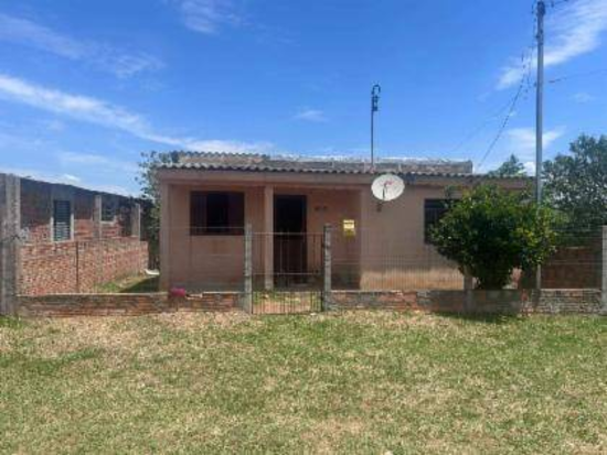 Casa - Santana Do Livramento - RS - Comercial,Residencial - Rua Eliseu Campos, 913, Parque São José, Sant'Ana Do Livramento, RS, 97576320. Casa, Padrão, Ocupado. Área(s): 300 m² de área terreno, 38,4 m² de área construída. Matrícula(s): 23.647. Cartório: 1° CRI DE SANTANA DO LIVRAMENTO. Inscrição da Prefeitura: 26703. A ARREMATAÇÃO NÃO CONTEMPLA BENS MÓVEIS, VEÍCULOS E QUAISQUER OBJETOS QUE EVENTUALMENTE APAREÇAM NAS IMAGENS. - leilão extrajudicial - Não informado BR - lance mínimo R$ 82.080