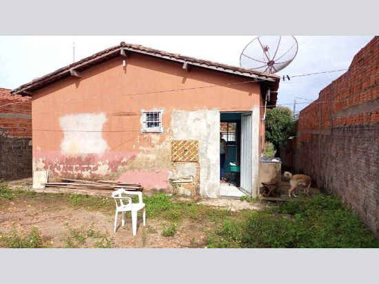 Casa - Caxias - MA - Comercial,Residencial - Avenida 15 De Novembro, 05, Loteamento Residencial Eugenio Coutinho, Teso Duro, Caxias, MA, 65604520. Casa, Padrão, Ocupado. Área (s): 250 m² de área terreno, 42,22 m² de área construída. Matrícula(s): 17.082. Cartório: 1 CRI DE CAXIAS. Inscrição da Prefeitura: 000031676. A ARREMATAÇÃO NÃO CONTEMPLA BENS MÓVEIS, VEÍCULOS E QUAISQUER OBJETOS QUE EVENTUALMENTE APAREÇAM NAS IMAGENS. - Não informado BR - lance mínimo R$ 133.760