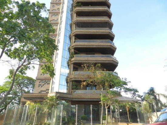 Apartamento - Canoas - RS - Comercial,Residencial - Rua Caetes, 149, Ap.201 Box 09 E 10 Residencial Gabaros, Centro, Canoas, RS, 92010150. Apartamento, Padrão, Ocupado, 2 vaga(s) de garagem. Área(s): 310,72 m² de área construída, 310,72 m² de área privativa, 172,65 m² de área comum. Matrícula(s): 108.110,108. 092,108.093. Cartório: 1º CRI DE CANOAS. Inscrição da Prefeitura: 122404. A ARREMATAÇÃO NÃO CONTEMPLA BENS MÓVEIS, VEÍCULOS E QUAISQUER OBJETOS QUE EVENTUALMENTE APAREÇAM NAS IMAGENS. - leilão extrajudicial - Não informado BR - lance mínimo R$ 944.000