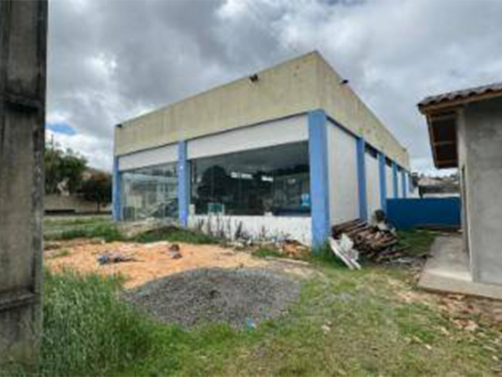 Galpão - Curitibanos - SC - Comercial,Residencial - Rua Tiago Felipe, 60, Santo Antonio De Padua, Curitibanos, SC, 89520000. Galpão, Padrão, Ocupado. Área(s): 360 m² de área terreno,  262,5 m² de área construída. Matrícula(s): 30.144. Cartório: CRI DE CURITIBANOS. Inscrição da Prefeitura: 01.13.103.0090.001.1/ Código: 26233. A ARREMATAÇÃO NÃO CONTEMPLA BENS MÓVEIS, VEÍCULOS E QUAISQUER OBJETOS QUE EVENTUALMENTE APAREÇAM NAS IMAGENS. - Não informado BR - lance mínimo R$ 421.000