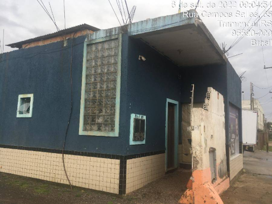 Prédio - Tramandaí - RS - Comercial,Residencial - Rua Campos Sales, 80/90, Loteamento Zona Nova Sul, Parque Dos Presidentes, Tramandaí, RS, 95590000. Prédio, Padrão, Ocupado, 1 vaga(s) de garagem. Área(s): 720 m² de área terreno, 194,62 m² de área construída. Matrícula(s): 160.699. Cartório: CRI DE TRAMANDAÍ. Inscrição da Prefeitura: 172660. A ARREMATAÇÃO NÃO CONTEMPLA BENS MÓVEIS, VEÍCULOS E QUAISQUER OBJETOS QUE EVENTUALMENTE APAREÇAM NAS IMAGENS. - leilão extrajudicial - Não informado BR - lance mínimo R$ 600.000