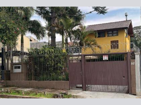 Casa - Porto Alegre - RS - Comercial,Residencial - Rua Otavio Faria, 53, Teresopolis, Porto Alegre, RS, 91720370. Casa, Padrão, Ocupado. Área(s): 300 m² de área terreno, 163,41 m² de área construída. Matrícula(s): 118.537. Cartório: 3º CRI DE PORTO ALEGRE. Inscrição da Prefeitura: 1556266. A ARREMATAÇÃO NÃO CONTEMPLA BENS MÓVEIS, VEÍCULOS E QUAISQUER OBJETOS QUE EVENTUALMENTE APAREÇAM NAS IMAGENS. - leilão extrajudicial - Não informado BR - lance mínimo R$ 487.160