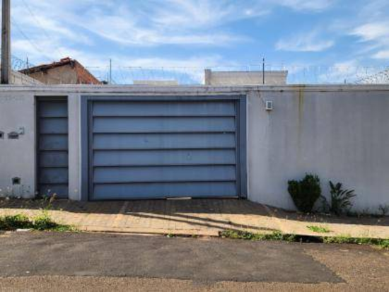 Casa - Bauru - SP - Comercial,Residencial - Rua José Chaves De França, 11-35, Vila Alto Do Paraiso, Bauru, SP, 17055020. Casa, Padrão, Ocupado. Área(s): 300 m² de área terreno, 183,63 m² de área construída. Matrícula(s): 67.525. Cartório: 1° CRI DE BAURU. Inscrição da Prefeitura: 51382004. A ARREMATAÇÃO NÃO CONTEMPLA BENS MÓVEIS, VEÍCULOS E QUAISQUER OBJETOS QUE EVENTUALMENTE APAREÇAM NAS IMAGENS. - leilão extrajudicial - Não informado BR - lance mínimo R$ 598.880