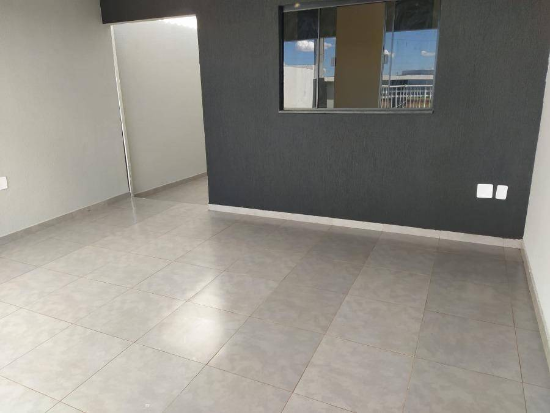 Casa - Rolândia - PR - Comercial,Residencial - Avenida Japão, 457, Jardim Nobre V, Rolândia, PR, 86602568. Casa, Padrão, Ocupado, 1 vaga(s) de garagem. Área(s): 150,95 m² de área terreno, 69,98 m² de área construída. Matrícula(s): 42.714. Cartório: 1° CRI DE ROLANDIA. Inscrição da Prefeitura: 1031820242001-0. A ARREMATAÇÃO NÃO CONTEMPLA BENS MÓVEIS, VEÍCULOS E QUAISQUER OBJETOS QUE EVENTUALMENTE APAREÇAM NAS IMAGENS. - leilão extrajudicial - Não informado BR - lance mínimo R$ 171.700