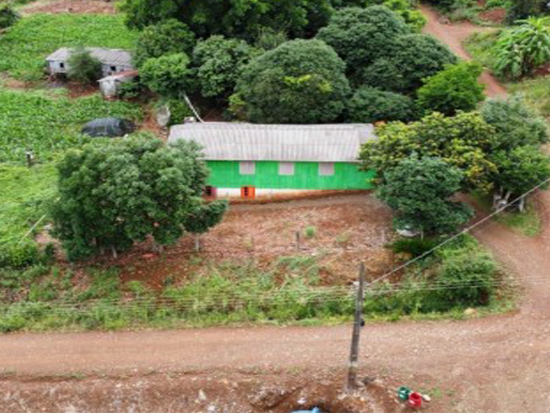 Terreno Irati SC - Terreno Rural,Comercial,Industrial,Residencial,Terreno,Rural,Terreno Urbano - Irati/SC. Loteamento Sete de Setembro. Rua Dona Alice, sn (Lote 09 da Quadra 08). Terreno com área superficial de 800,00m². Matrícula 5510 do RI da Comarca de Quilombo. Obs.: Numeração predial pendente de averbação no RI. Regularizações e encargos perante os órgãos competentes, inclusive quanto a eventual divergência da numeração predial que vier a ser apurada no local com a lançada em cadastro imobiliário e averbada no RI, correrão por conta do(a) comprador(a). A responsabilidade de eventual levantamento topográfico e memorial descritivo do terreno, serão por conta do(a) comprador(a). Desocupado. Eventual desocupação por conta do comprador. Desocupado. Eventual desocupação por conta do(a) comprador(a). desocupação por conta do(a) comprador(a). - leilão extrajudicial - Não informado BR - lance mínimo R$ 30.000