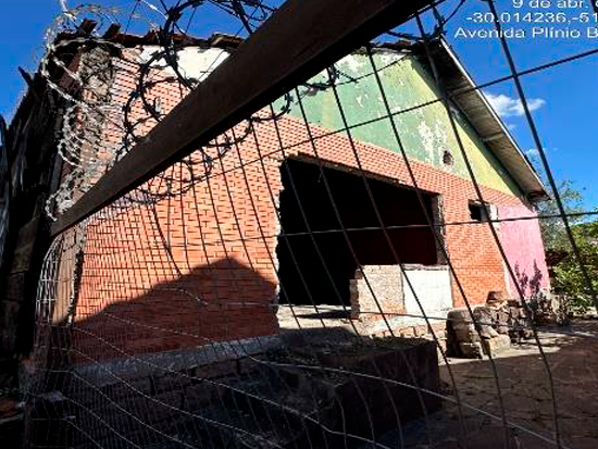 Casa - Porto Alegre - RS - Terreno Rural,Comercial,Industrial,Residencial,Terreno,Rural,Terreno Urbano - Não informado - leilão extrajudicial - Não informado BR - lance mínimo R$ 364.000