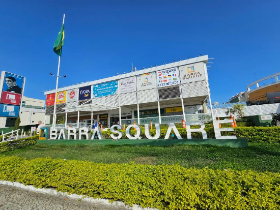 Sala Comercial - Rio de Janeiro - RJ - Comercial,Residencial - Avenida Das Americas, 3555, Sala 210 Bloco 01 - 01 Vaga De Garagem - Condominio Barra Square, Barra Da Tijuca, Rio De Janeiro, RJ,  22631003. Sala comercial, Sala comercial, Ocupado, 1 vaga(s) de garagem. Área(s): 30 m² de área privativa. Matrícula(s): 204.739.  Cartório: 9 CRI DO RIO DE JANEIRO. Inscrição da Prefeitura: VIDE INSCRICAO IMOBILIARIA. A ARREMATAÇÃO NÃO CONTEMPLA BENS MÓVEIS, VEÍCULOS E QUAISQUER OBJETOS QUE EVENTUALMENTE APAREÇAM NAS IMAGENS. - leilão extrajudicial - Não informado BR - lance mínimo R$ 195.000