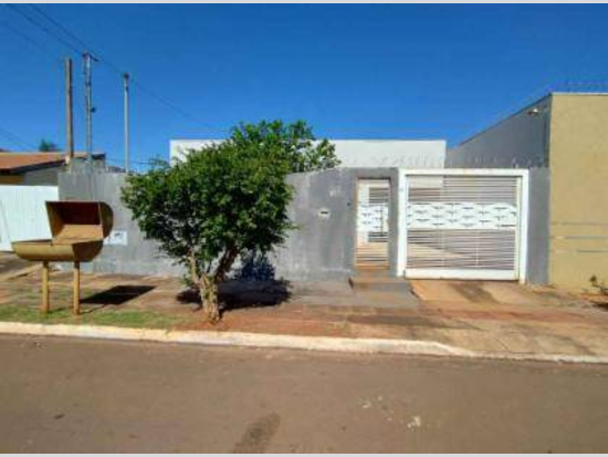 Casa - Campo Grande - MS - Comercial,Residencial - Rua General Bertoldo Klinger, 877, Jardim Fluminense, Campo Grande, MS, 79116020. Casa, Padrão, Ocupado. Área(s): 360 m² de área terreno, 69,84 m² de área construída. Matrícula(s): 42.218. Cartório: 3 CRI CAMPO GRANDE. Inscrição da Prefeitura: 1780020039. - leilão extrajudicial - Não informado BR - lance mínimo R$ 278.160