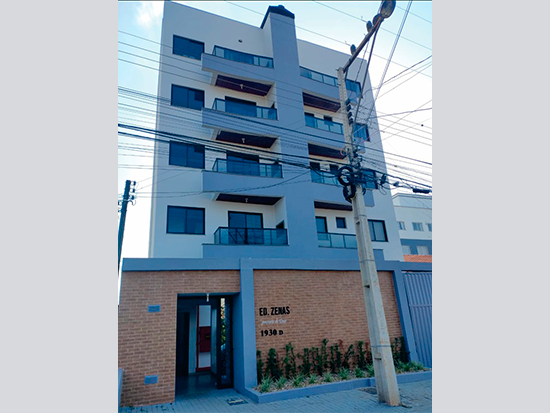 Apartamento - Chapecó - SC - Terreno Rural,Comercial,Industrial,Residencial,Terreno,Rural,Terreno Urbano - Chapecó/SC. Bairro Universitário. Rua Condá, 1930-D. Apartamento 503 (5º pavimento). Edifício Zenas. Áreas: privativa 73,9144m² e fração ideal 0 ,08642. Matrícula 152.470 (CNM 10759.2.0152470-76) do 1º RI local. - Não informado BR - lance mínimo R$ 177.500