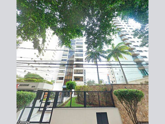 Apartamento e Vagas de Garragem - São Paulo - SP - Residencial - São Paulo/SP. 24º Subdistrito. Bairro Indianópolis. Avenida Jandira, 870. Apartamento 11, Vaga SP-1, Vaga SP-2 e Vaga SG-34. Edifício Ricione. Áreas: privativa 165,04m² (apartamento), 8,40m² (vaga SP-1) e 8 ,40m² (Vaga SP-2) e 13,75m² (Vaga SG-34) e frações ideais de 6,2176% (apartamento), 0,1582% (vaga SP-1), 0,1582% (Vaga SP-2) e 0,2592% (Vaga SG-34). Matrículas 157.666 (apartamento), 157.667 (vaga SP-1), 157.668 (Vaga SP-2) e 157.669 (Vaga SG-34) do 14º RI de São Paulo/SP. - Não informado BR - lance mínimo R$ 3.346.413