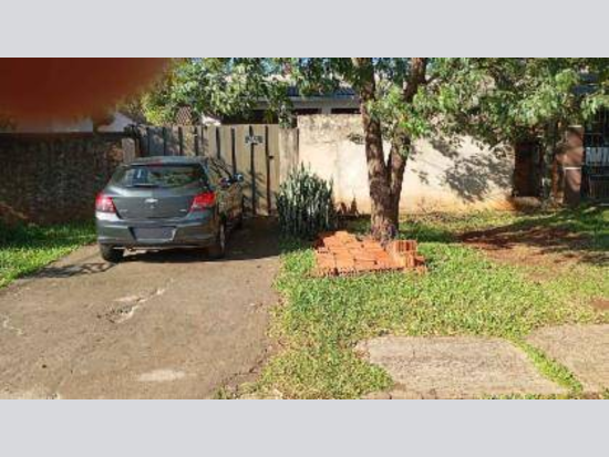 Casa - Foz do Iguaçu - PR - Residencial,Comercial - Rua Itália, 221, Jardim Europa, Foz Do Iguacu, PR, 85859313. Casa, Padrão, Ocupado. Área(s): 425 m² de área terreno, 207 m² de área construída. Matrícula(s): 54.392. Cartório: 2° CRI DE FOZ DO IGUAÇU. Inscrição da Prefeitura: 10212150196001.  A ARREMATAÇÃO NÃO CONTEMPLA BENS MÓVEIS, VEÍCULOS E QUAISQUER OBJETOS QUE EVENTUALMENTE APAREÇAM NAS IMAGENS. - leilão extrajudicial - Não informado BR - lance mínimo R$ 360.000