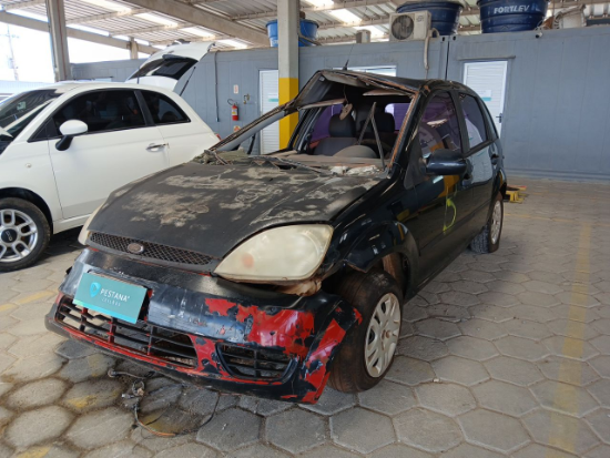 Ford Fiesta 2002 2003 Gasolina Sem Chaves - Automóveis - Rua Angelo José da Silva TIJUCAS SC - lance mínimo R$ 4.650