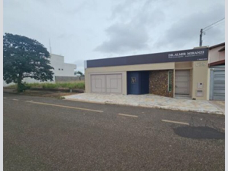 Casa - Uberaba - MG, localizado em Uberaba - MG, bairro Loteamento Jardim do Lago