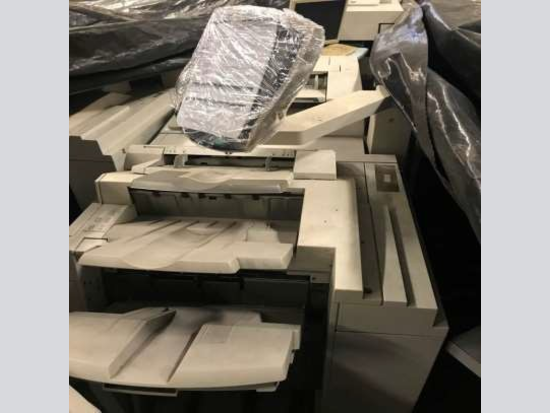 Leilão de IMPRESSORA DIGITAL, MARCA XEROX, MODELO 4127, SÉRIE GYA889792E, MULTIFUNCIONAL, IMPRESSÃO MONOCROMÁTICA, COM MESA CONTROLADORA FREEFLOW, MODULO BOOKLET, SCANNER, MONITOR (SÉRIE 3110501501100289) E CPU - Informática,Conjunto de Bens Diversos Item em R. Cel. Aparício Borges/PORTO ALEGRE RS - Lance Inicial R$ 29.730