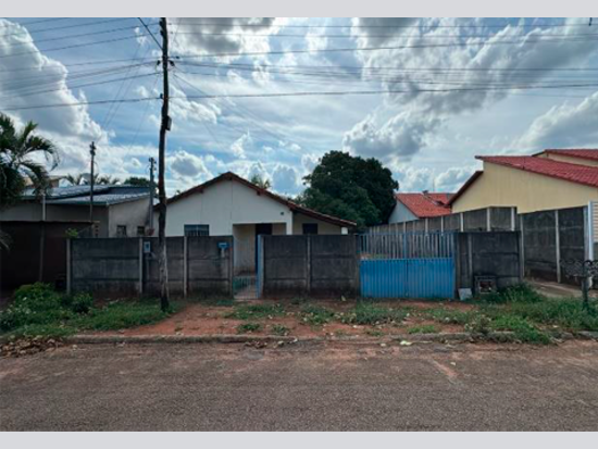 Leilão de Casa - Itapirapuã - GO - Rural,Comercial,Residencial,Outros - Itapirapuã/GO. Centro (in loco). Rua 21, sn (Lote 3 da Quadra 74). Casa. Áreas: construída 126,25m² (in loco) e terreno 829,35m². Matrícula 1.153 (CNM 029355.2.0001153 -81) do RI local. Imóvel em Não informado/BR - Lance Inicial R$ 70.000 - Extrajudicial