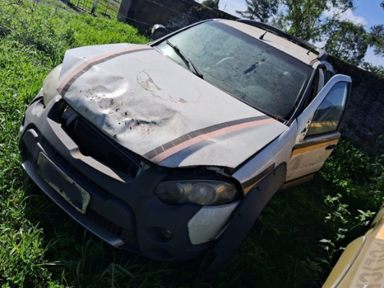 Sucata - Fiat Weekend ADVENTURE 2014 2015 Gas/Alc - Automóveis,Camionetas,Motos,Caminhões,Ônibus,Motor_Casa,Automotivo - Peças e Acessórios,Agrícolas - Máquinas e Implementos - R. Ramiro Barcelos VACARIA RS - lance mínimo R$ 5.700