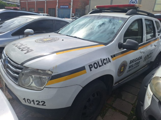 Sucata - Renault Duster 16 4X2 2014 2015 Gas/Alc - Automóveis,Camionetas,Motos,Caminhões,Ônibus,Motor_Casa,Automotivo - Peças e Acessórios,Agrícolas - Máquinas e Implementos - Av. Baltazar de Oliveira Garcia PORTO ALEGRE RS - lance mínimo R$ 6.500