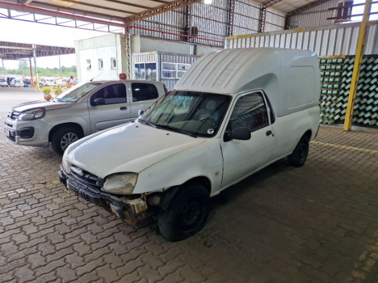 Veículo FORD Courier Ford Courier RONTAN BOX 2007 2008 Gas/Alc 2008 em leilão