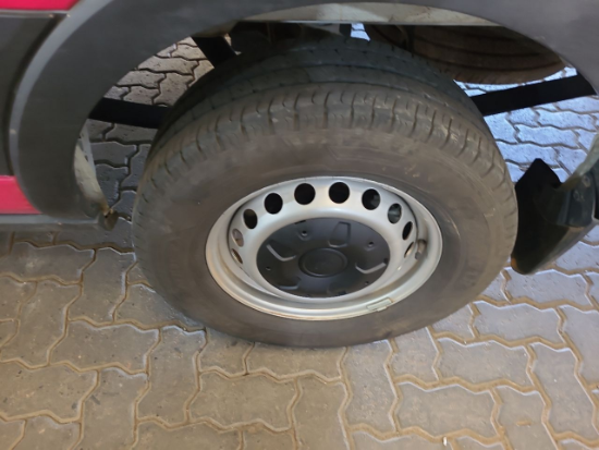 Ford Transit 350 FL AT 2024 2025 Diesel - Automóveis,Camionetas,Motos,Caminhões,Reboques - leilão extrajudicial - BR 386 NOVA SANTA RITA RS - lance mínimo R$ 100.000