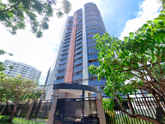 Apartamento - Fortaleza - CE - Comercial,Residencial - Fortaleza/CE. Bairro Edson Queiroz. Rua Professor Jacinto Botelho. 500. Apartamento 900. Edifício Andaluzia (Lote 19, 20 e 21 da Quadra 09). Com quatro vagas de garagem. Áreas: privativa 206,50m² e fração ideal de 4 ,7619%. Matrícula 65.440 (CNM 020719.2.0065440-09) do 1º RI local. - leilão extrajudicial - Não informado BR - lance mínimo R$ 1.150.000