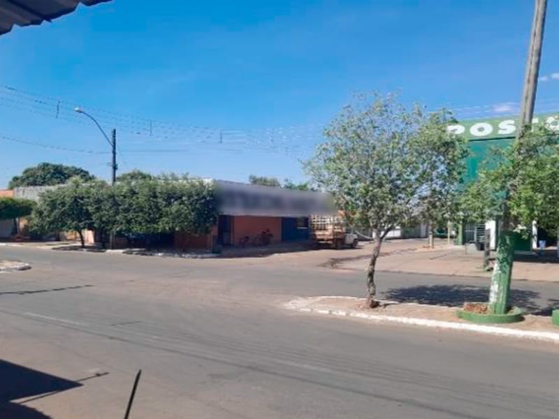 Prédio Comercial - Campos Verdes - GO, localizado em Campos Verdes - GO, bairro Loteamento Parque das Esmeraldas