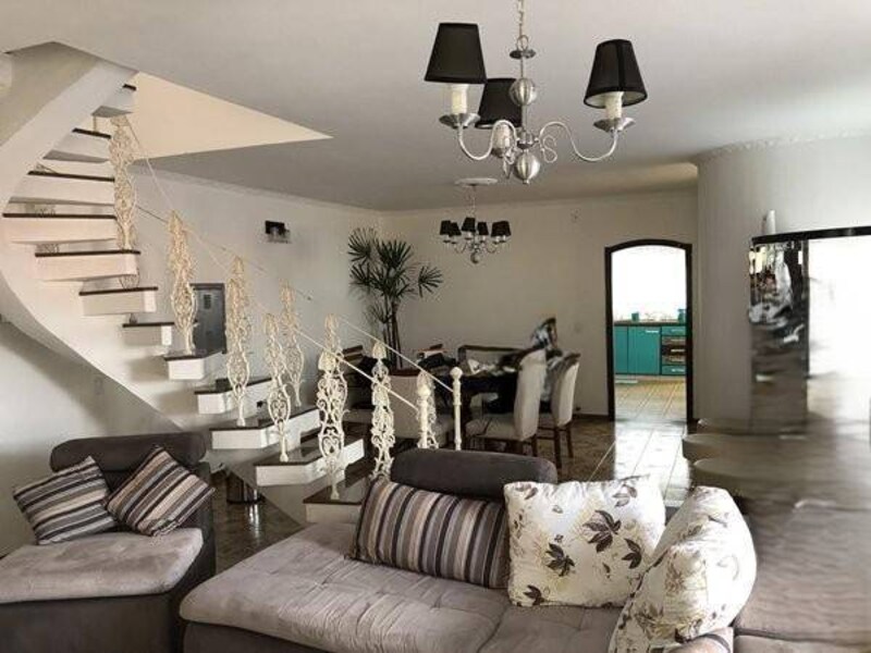Casa - Jundiaí - SP, localizado em Jundiaí - SP, bairro Vila Maria Genoveva