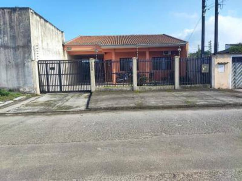 Casa - Paranaguá - PR, localizado em Paranaguá - PR, bairro Parque São João