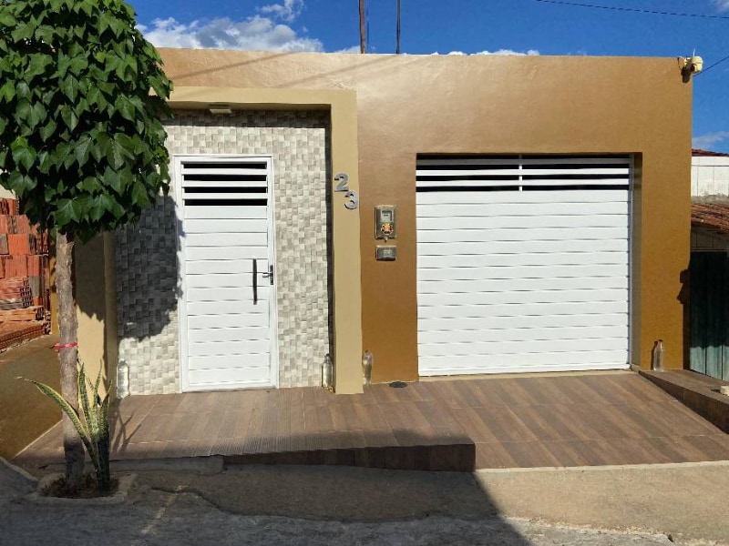 Casa - São José do Egito - PE, localizado em São José Do Egito - PE, bairro Riacho do Meio