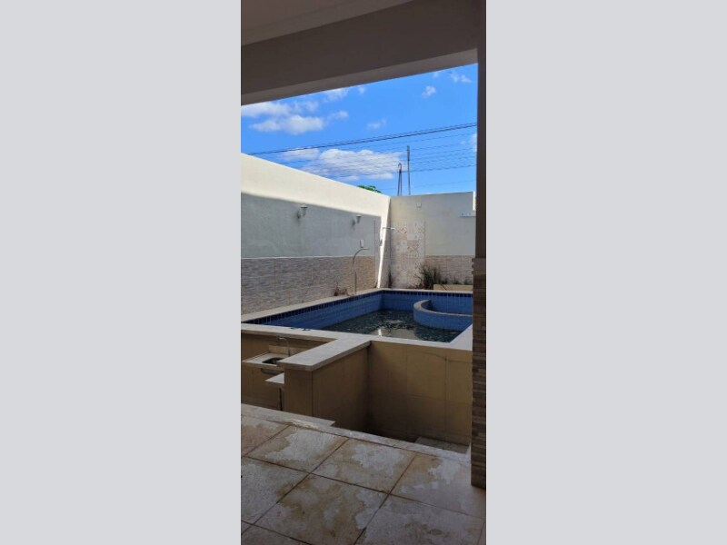 Casa - Quixadá - CE, localizado em Quixadá - CE