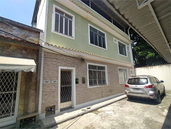Apartamento - Rio de Janeiro - RJ - Residencial,Comercial - Rua Pinto Teles, 611, Casa 13 Apto. 101, Praca Seca, Rio De Janeiro, RJ, 21341270. Apartamento, Padrão, Ocupado. Área(s): 58 m² de área construída, 58 m² de área privativa. Matrícula(s): 451.460. Cartório: 09º CRI RIO DE JANEIRO. Inscrição da Prefeitura: 33479700 ISENTO.  A ARREMATAÇÃO NÃO CONTEMPLA BENS MÓVEIS, VEÍCULOS E QUAISQUER OBJETOS QUE EVENTUALMENTE APAREÇAM NAS IMAGENS. - leilão extrajudicial - Não informado BR - lance mínimo R$ 159.900