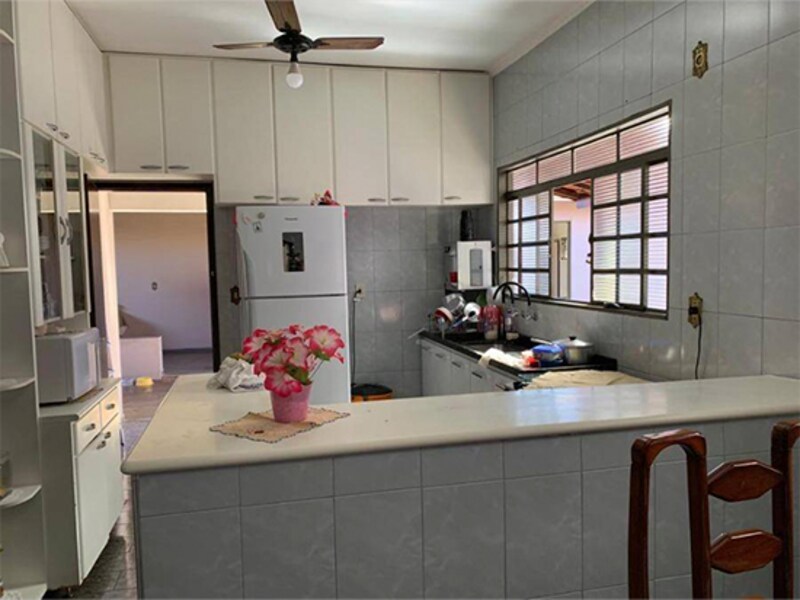 Casa - Aramina - SP, localizado em Aramina - SP, bairro Santo Antonio