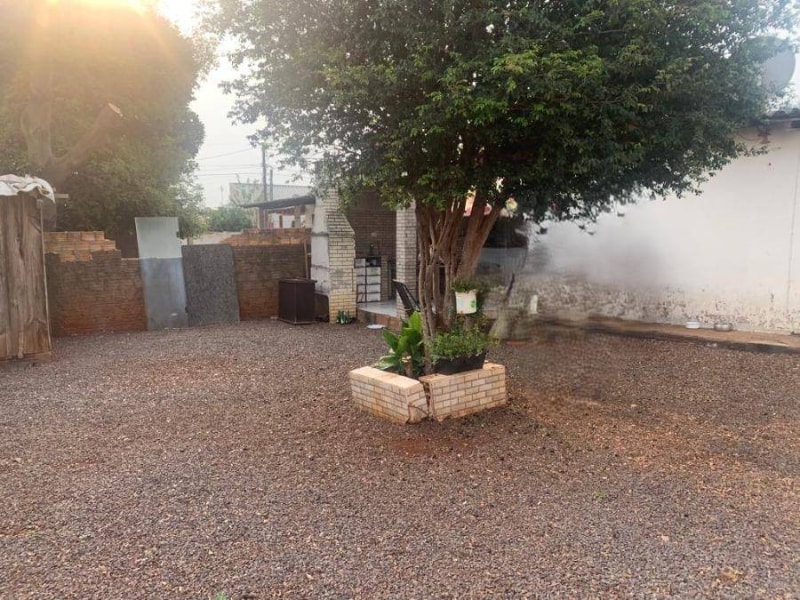 Casa - Campo Mourão - PR, localizado em Campo Mourão - PR, bairro Jardim Modelo