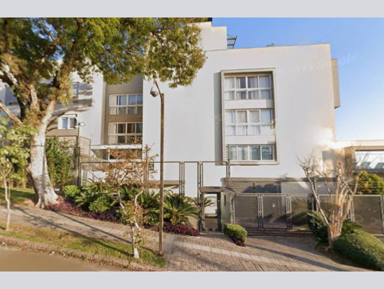 Apartamento - Porto Alegre - RS - Residencial,Comercial - Avenida Caí, 55, Apartamento 301 E Box N°S 03, 14, 15, Edifício Condomínio Residencial Altos Do Prado, Cristal, Porto Alegre, RS, 90810120. Apartamento, Padrão, Ocupado, 3 vaga(s) de garagem. Área(s): 324,87 m² de área privativa, 105,02 m² de área comum. Matrícula(s): 49.515,49.542,49.503,49.514. Cartório: 5º CRI DE PORTO ALEGRE. Inscrição da Prefeitura: 100080969 / 100080975 / 100080986 / 100080987.  A ARREMATAÇÃO NÃO CONTEMPLA BENS MÓVEIS, VEÍCULOS E QUAISQUER OBJETOS QUE EVENTUALMENTE APAREÇAM NAS IMAGENS. - leilão extrajudicial - Não informado BR - lance mínimo R$ 2.127.060