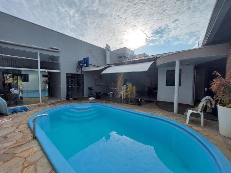 Casa - Lucas do Rio Verde - MT, localizado em Lucas Do Rio Verde - MT, bairro Jardim Primaveras