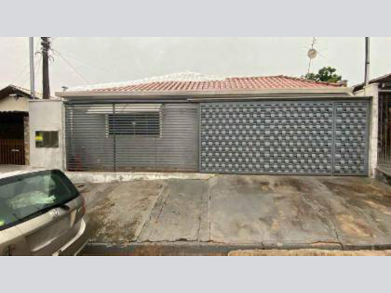 Casa - Regente Feijó - SP - Residencial,Comercial - Rua Olímpio De Souza Borges, 160, Vila Antonio Ledesma Medina, Regente Feijó, SP, 19570000. Casa, Padrão, Ocupado, 2 vaga(s) de garagem. Área(s): 200 m² de área terreno, 148,88 m² de área construída. Matrícula(s): 6.857. Cartório: 1 CRI REGENTE FEIJÓ. Inscrição da Prefeitura: 1-531100-0.  A ARREMATAÇÃO NÃO CONTEMPLA BENS MÓVEIS, VEÍCULOS E QUAISQUER OBJETOS QUE EVENTUALMENTE APAREÇAM NAS IMAGENS. - leilão extrajudicial - Não informado BR - lance mínimo R$ 177.000