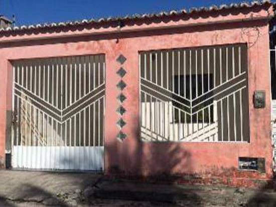 Casa - Cristinápolis - SE - Residencial,Comercial - Rua Antônio Ferreira Dos Santos, 43, Sao Francisco, Cristinápolis, SE, 49270000. Casa, Padrão, Ocupado, 1 vaga(s) de garagem. Área(s): 143,97 m² de área terreno, 69,96 m² de área construída. Matrícula(s): 3.341. Cartório: 1 CRI DE CRISTINÁPOLIS. Inscrição da Prefeitura: 1121.  A ARREMATAÇÃO NÃO CONTEMPLA BENS MÓVEIS, VEÍCULOS E QUAISQUER OBJETOS QUE EVENTUALMENTE APAREÇAM NAS IMAGENS. - leilão extrajudicial - Não informado BR - lance mínimo R$ 129.280