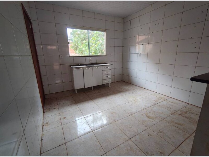 Casa - Ituiutaba - MG, localizado em Ituiutaba - MG, bairro Lagoa Azul Ii