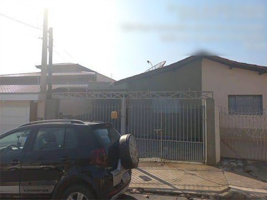 Casa - Salto de Pirapora - SP - Residencial,Comercial - Rua Gertrudes Maria Da Conceição, 94, Jardim Aurea, Salto De Pirapora, SP, 18160272. Casa, Padrão, Ocupado, 1 vaga(s) de garagem. Área(s): 125 m² de área terreno, 50 m² de área construída. Matrícula(s): 29.339. Cartório: 2º CRI SOROCABA. Inscrição da Prefeitura: 2115115090 / CAD 2189. A ARREMATAÇÃO NÃO CONTEMPLA BENS MÓVEIS, VEÍCULOS E QUAISQUER OBJETOS QUE EVENTUALMENTE APAREÇAM NAS IMAGENS. - Não informado BR - lance mínimo R$ 171.000